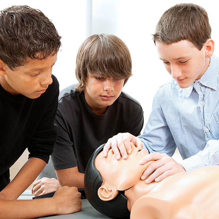 First-Aid-Course-For-Teenagers